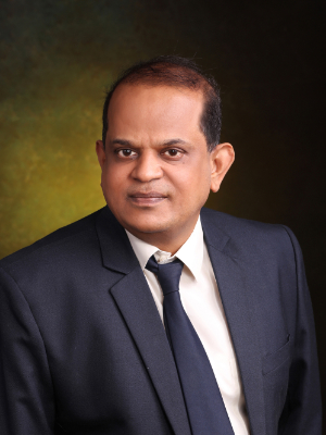 An image of Dr. Praveen Saxena
